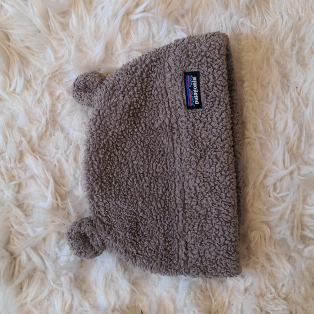 Patagonia kids fleece bear ears hat, size 5T